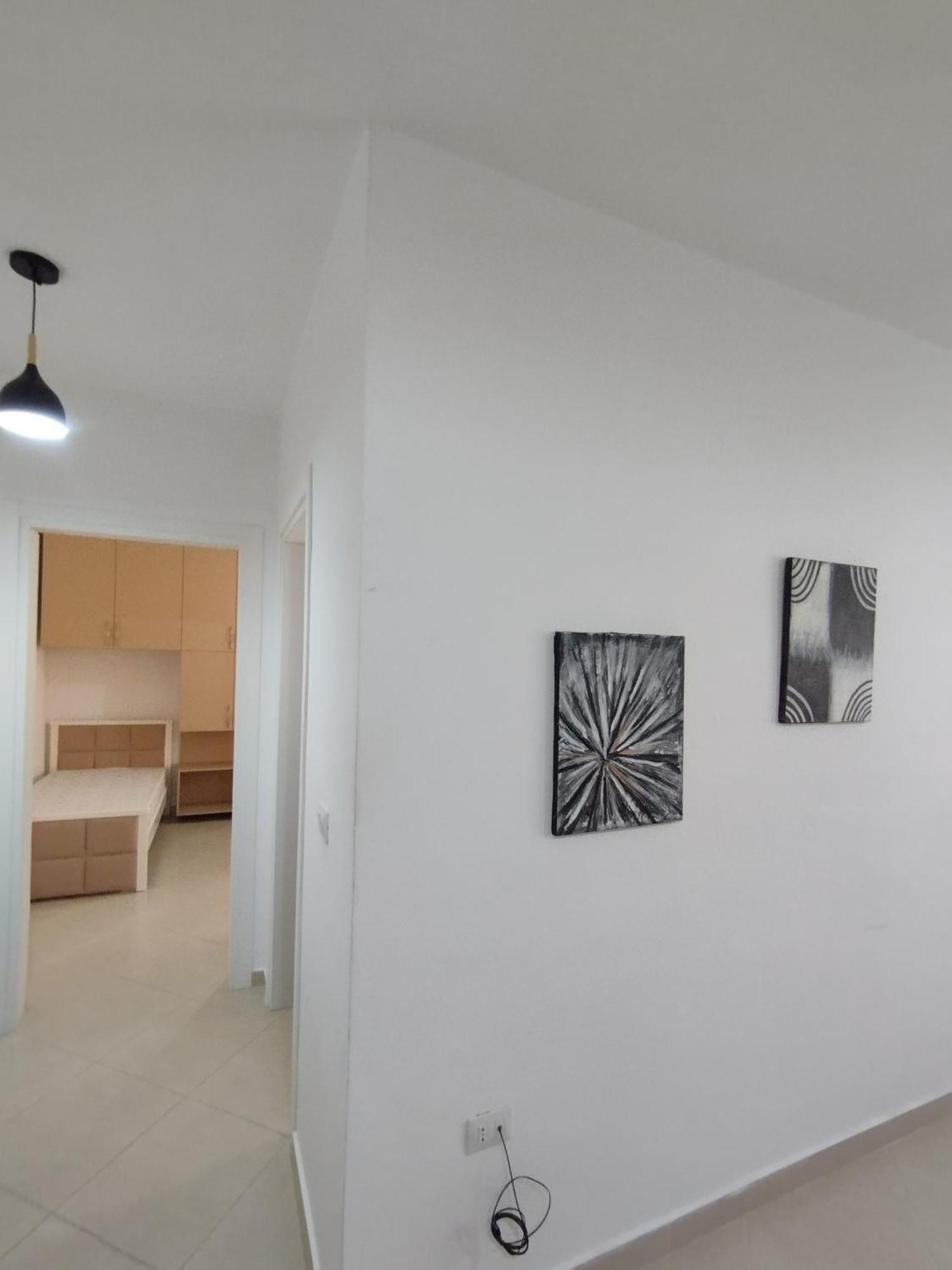 Hergi Apartament Vlorë Exterior foto